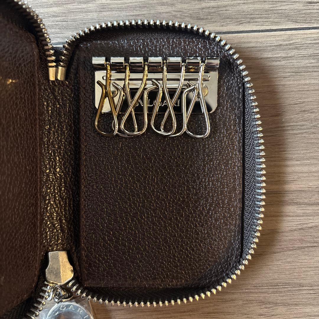 BVLGARI ロゴ　キーケース