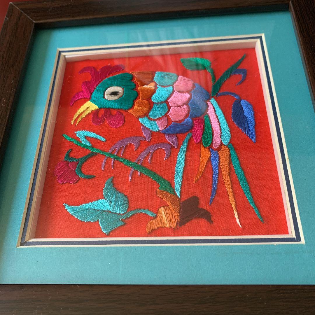 中華刺繍周芸品