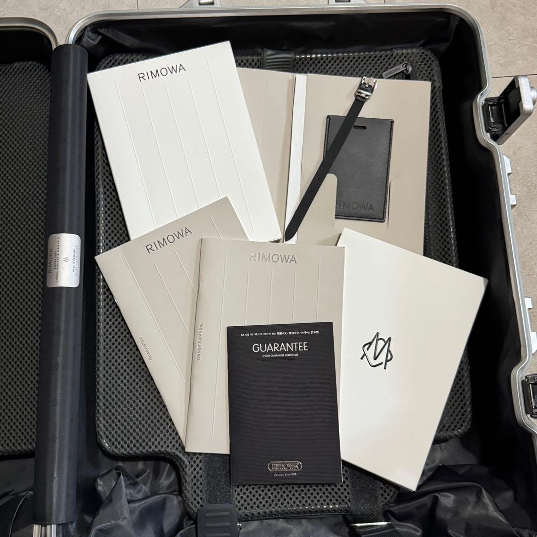 RIMOWA リモワ オリジナル キャビン プラス シルバー