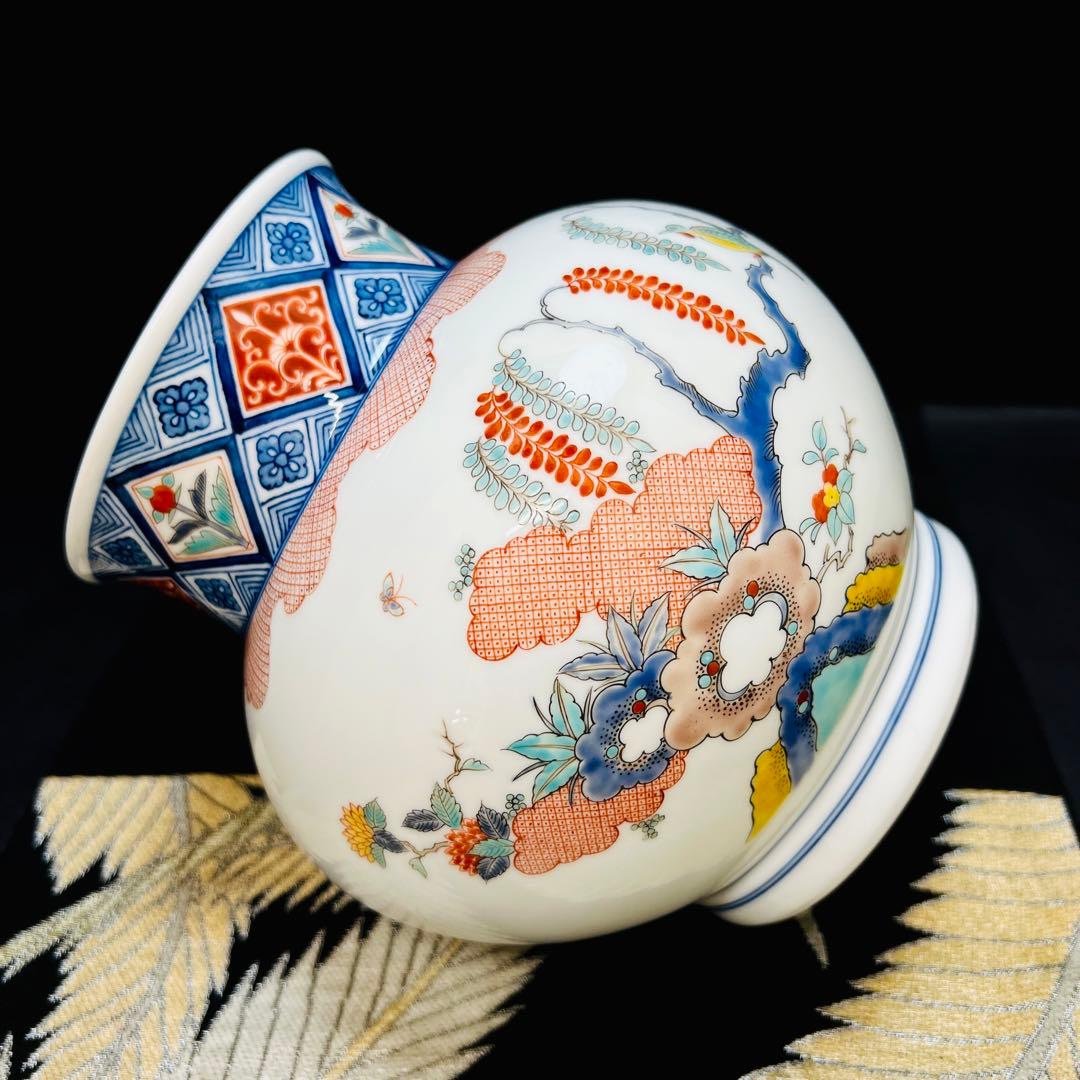 11代酒井田柿右衛門　人間国宝　染錦　花鳥図　大花瓶　二重渦福　角福　本物保証