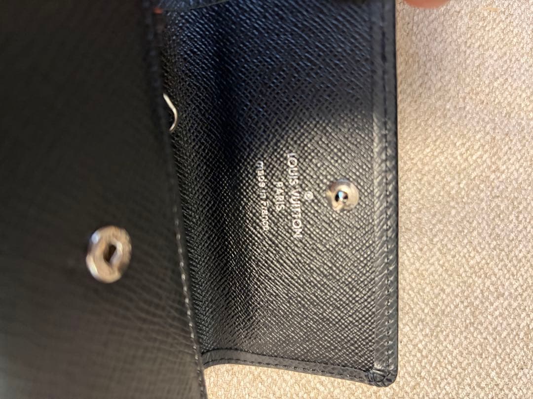 ルイヴィトンタイガ6連キーケース