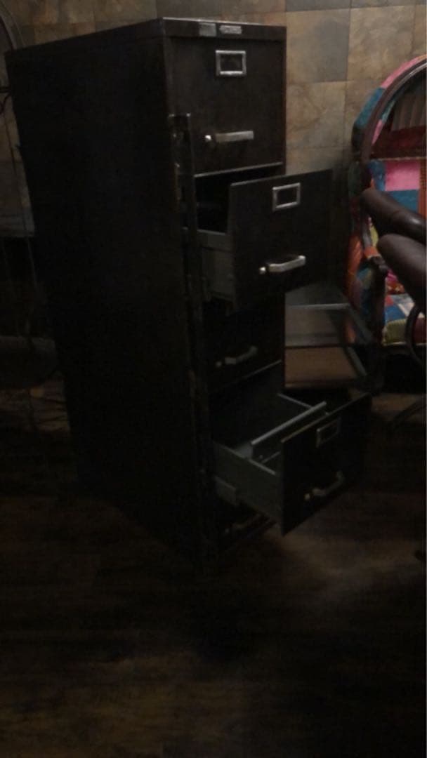 アメリカ製アンティーク スチールブラックキャビネット 5段