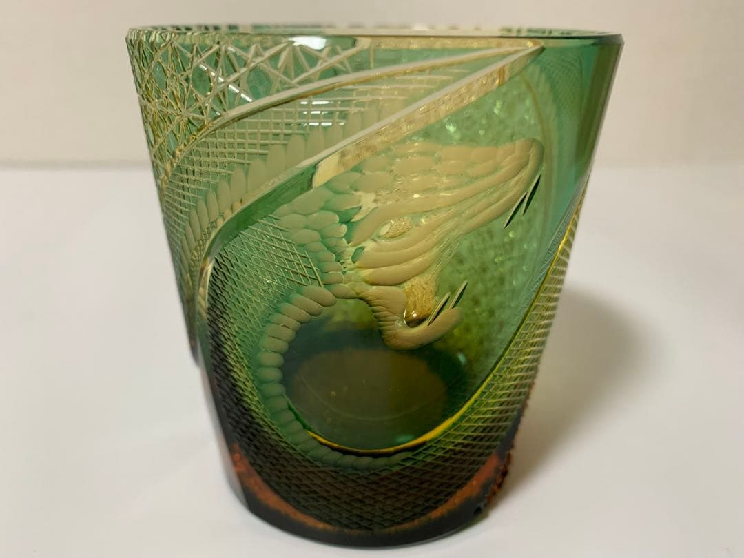 キ*ョ様 江戸切子　伝統工芸士但野英芳作　「蛇」　オールドグラス