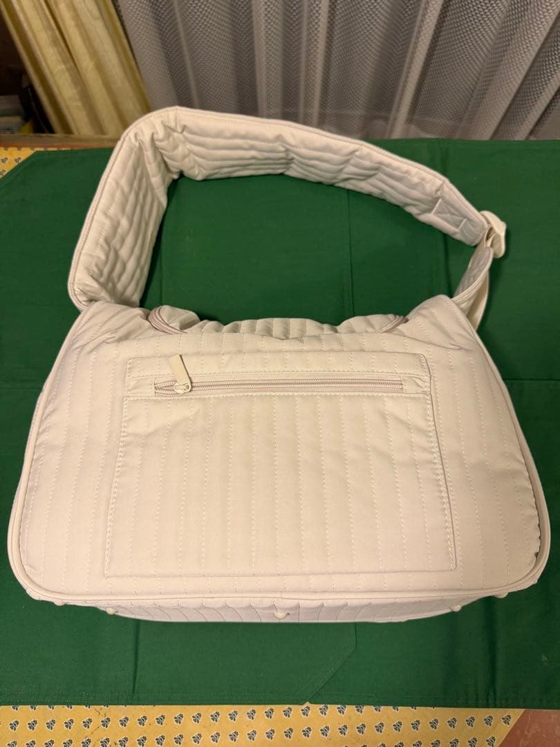 新品　moncheri スリングバッグ