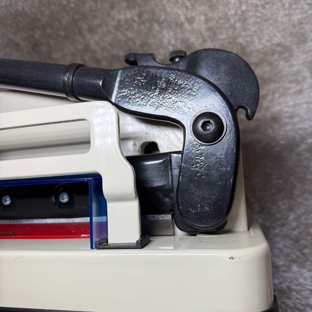 ダイシン商事 業務用 ペーパーカッター DS-858A4 大型裁断機