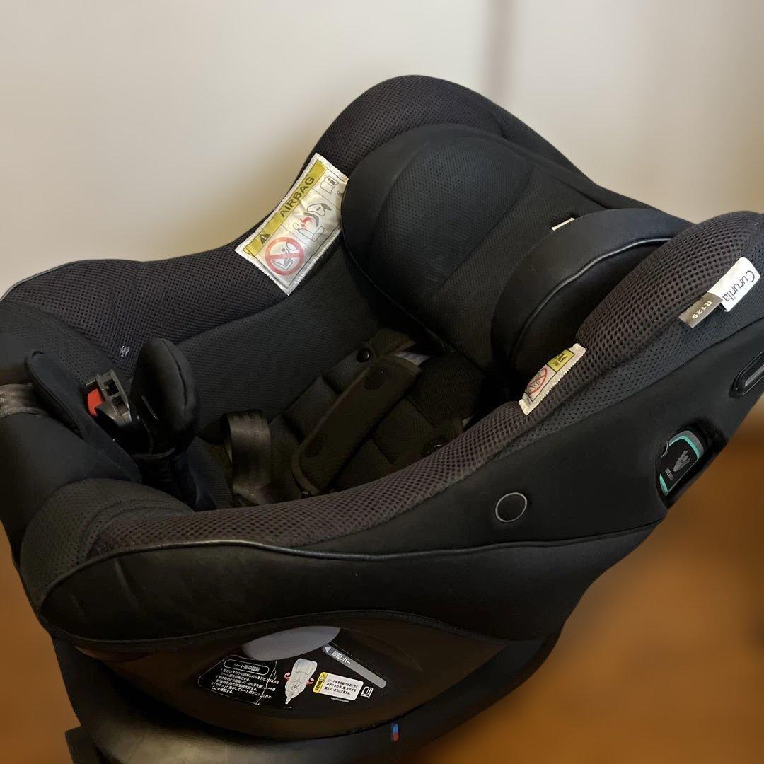 お値下げ中　クルリラビッテ プロテクト(アカチャンホンポ限定) チャイルドシート