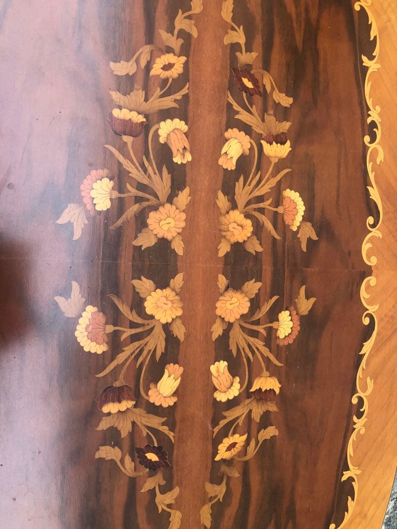 イタリア製　象嵌テーブル　コーヒーテーブル　ダイニングテーブル　猫脚　オシャレ