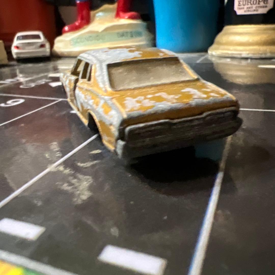 希少香港トミカ　日産セドリック　本体のみ