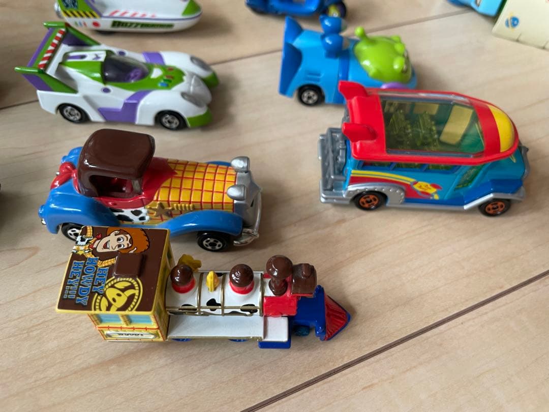 【トイストーリー 】トミカ　ミニカーセット 15点