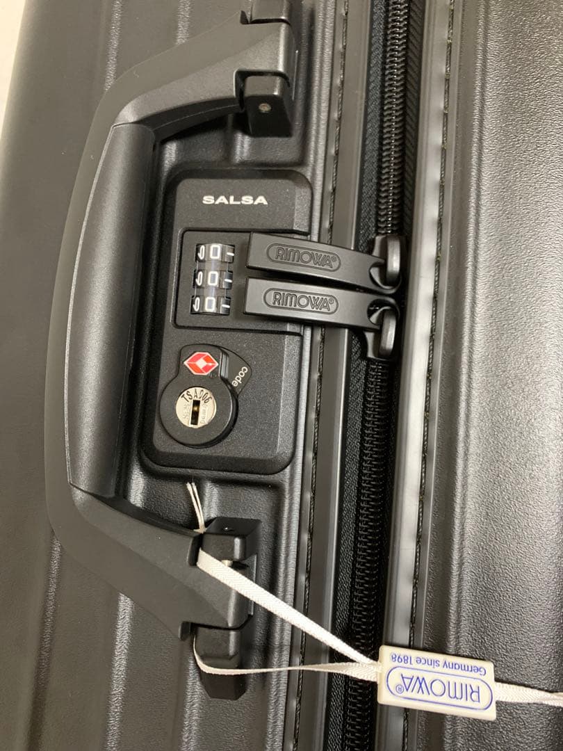 新品未使用　リモワ RIMOWA キャリーバッグ サルサ ハンドケース 23L