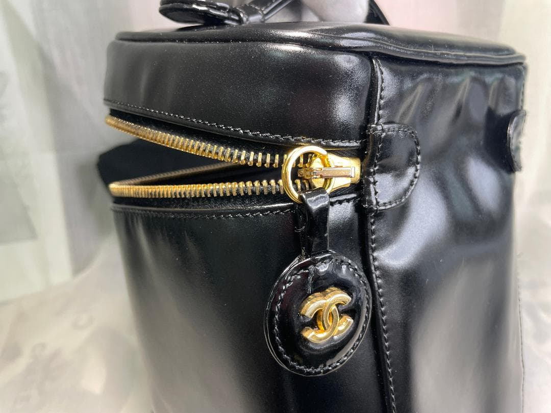 瑠衣　CHANEL バニティ　バッグ　化粧ポーチ　レザー　小物ポーチ134