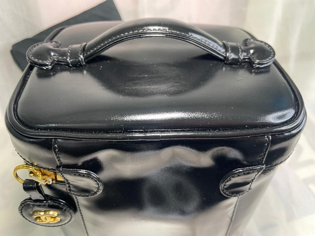 瑠衣　CHANEL バニティ　バッグ　化粧ポーチ　レザー　小物ポーチ134