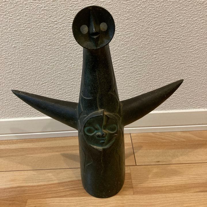 岡本太郎太陽の塔オブジェ