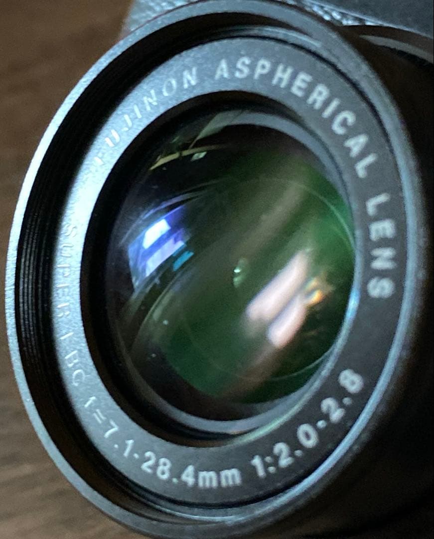 【さわ】フジフィルム　X10