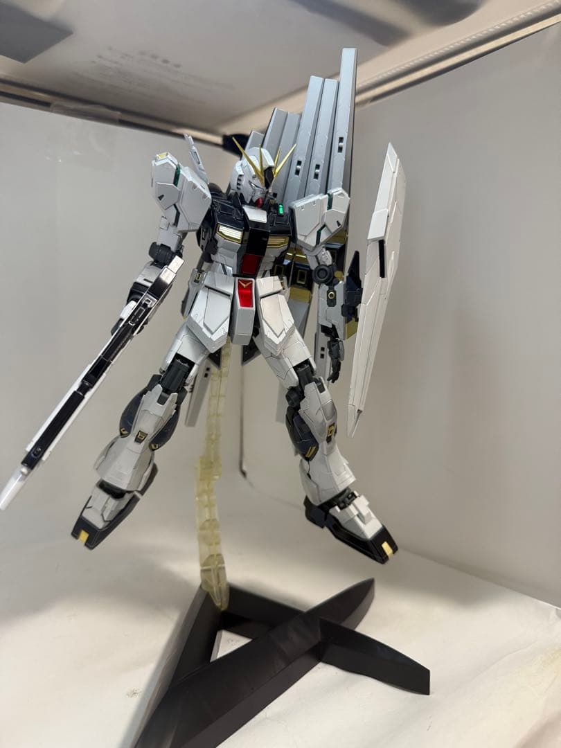 ニューガンダムMG ver.ka チタニウムフィニッシュver ガンプラ