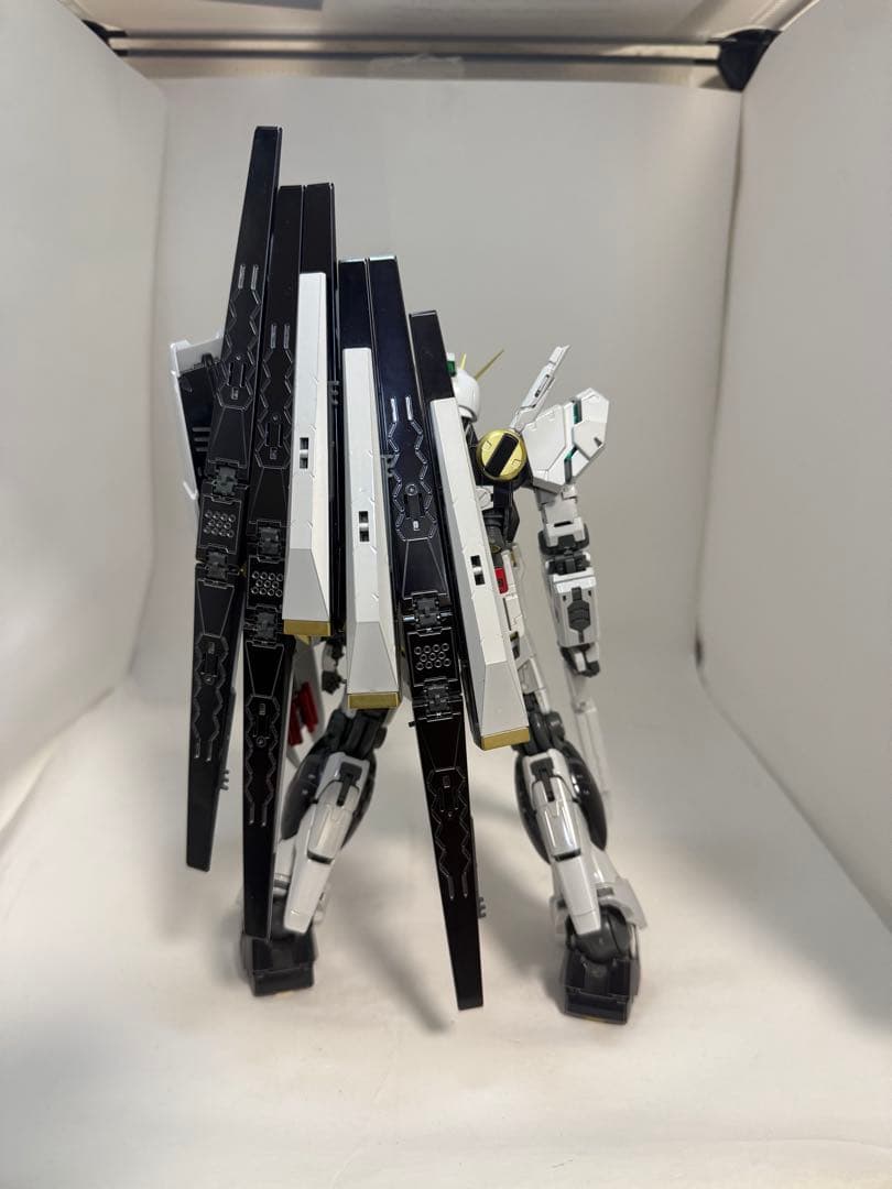 ニューガンダムMG ver.ka チタニウムフィニッシュver ガンプラ