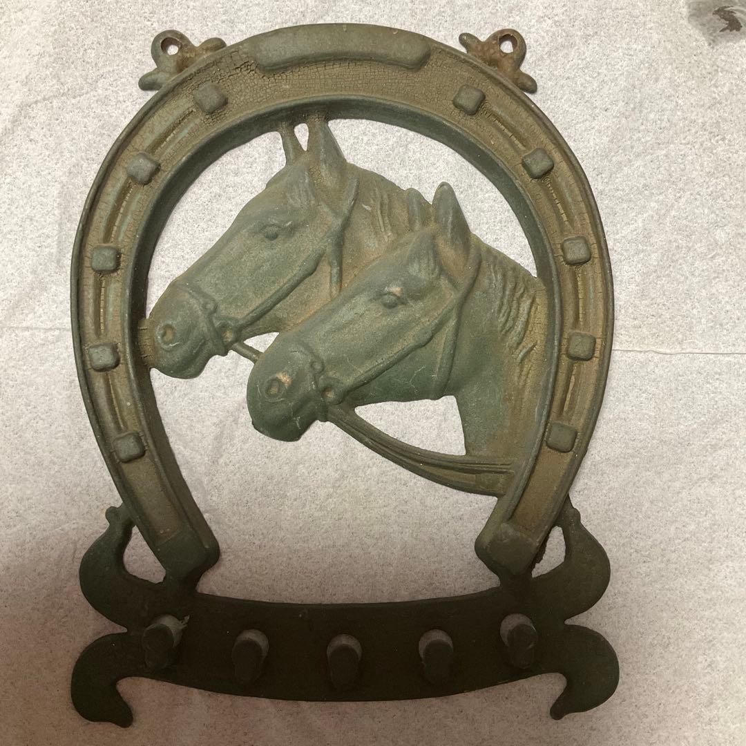 ヴィンテージの馬蹄（horseshoe）型壁掛け