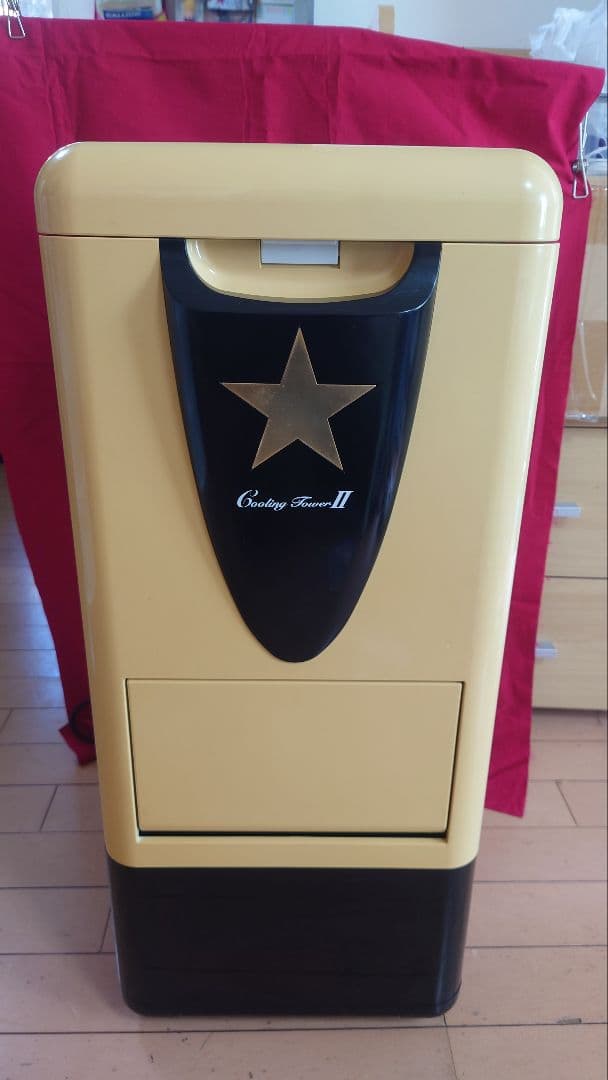 懸賞限定非売品　サッポロ黒ラベル冷蔵庫クーリングタワー II