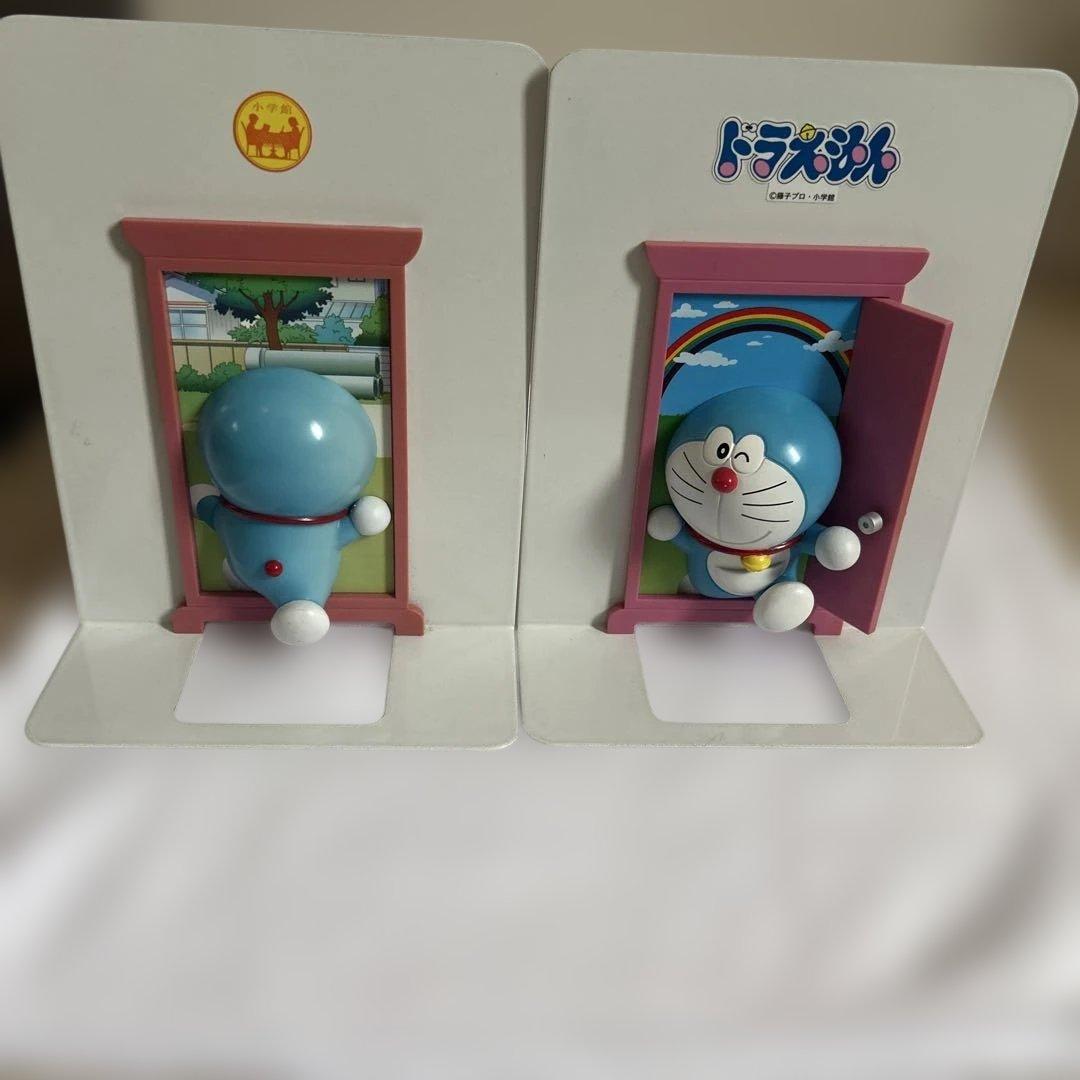 ❣️限定セール❣️藤子プロ ドラえもん どこでもドア ブックスタンド ブックエンド