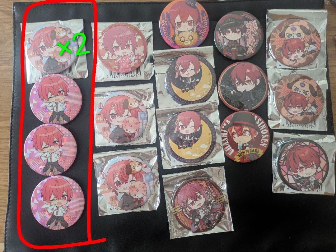 となりの坂田。等身あり　缶バッジ、そまうさ特典