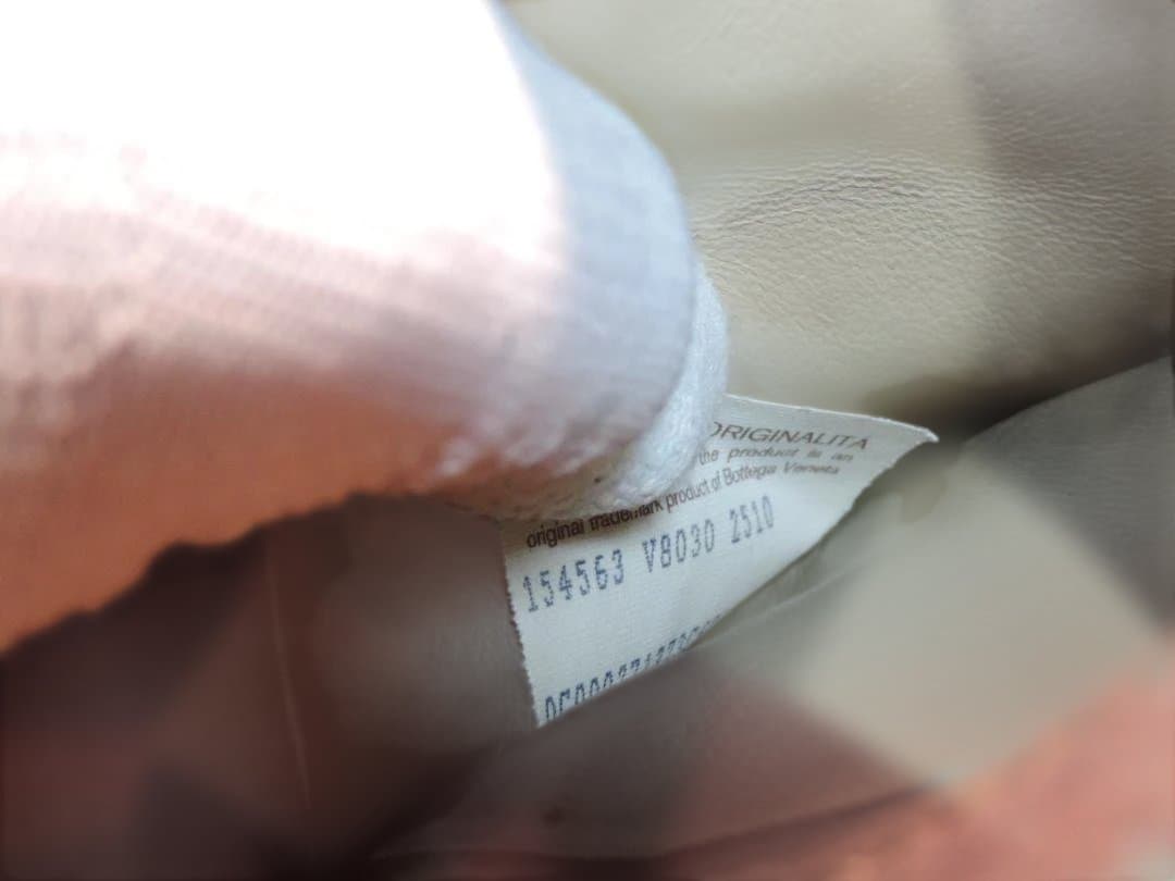 ボッテガヴェネタ　ヒップバッグ　ブラウンカラー　未使用品　405K☆