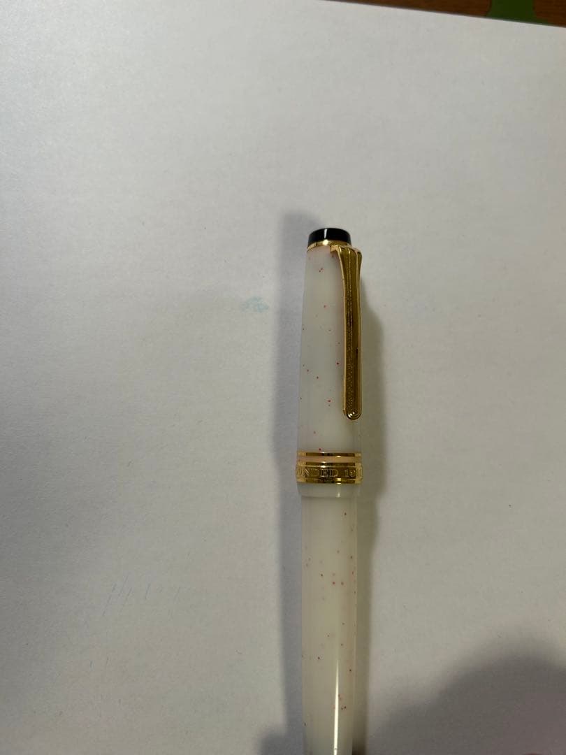 【廃盤品】セーラー万年筆 万年筆 四季織　雪椿