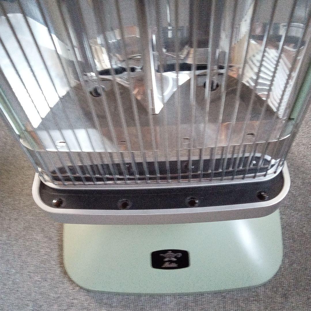 2022年製アラジン電気ストーブ 遠赤グラファイトeヒーター