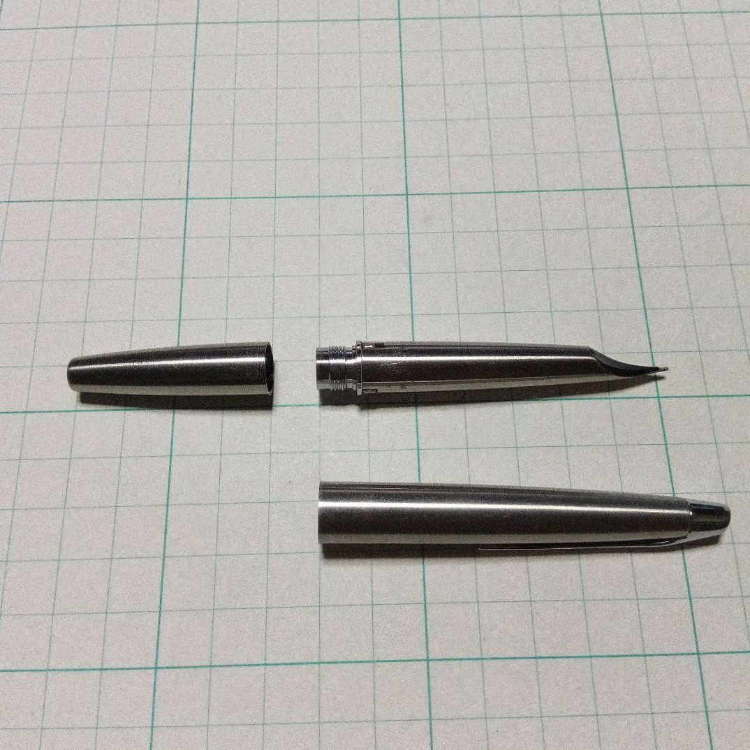 PILOT　ミュー『 μ 』万年筆 シルバー　付属品無　中古品