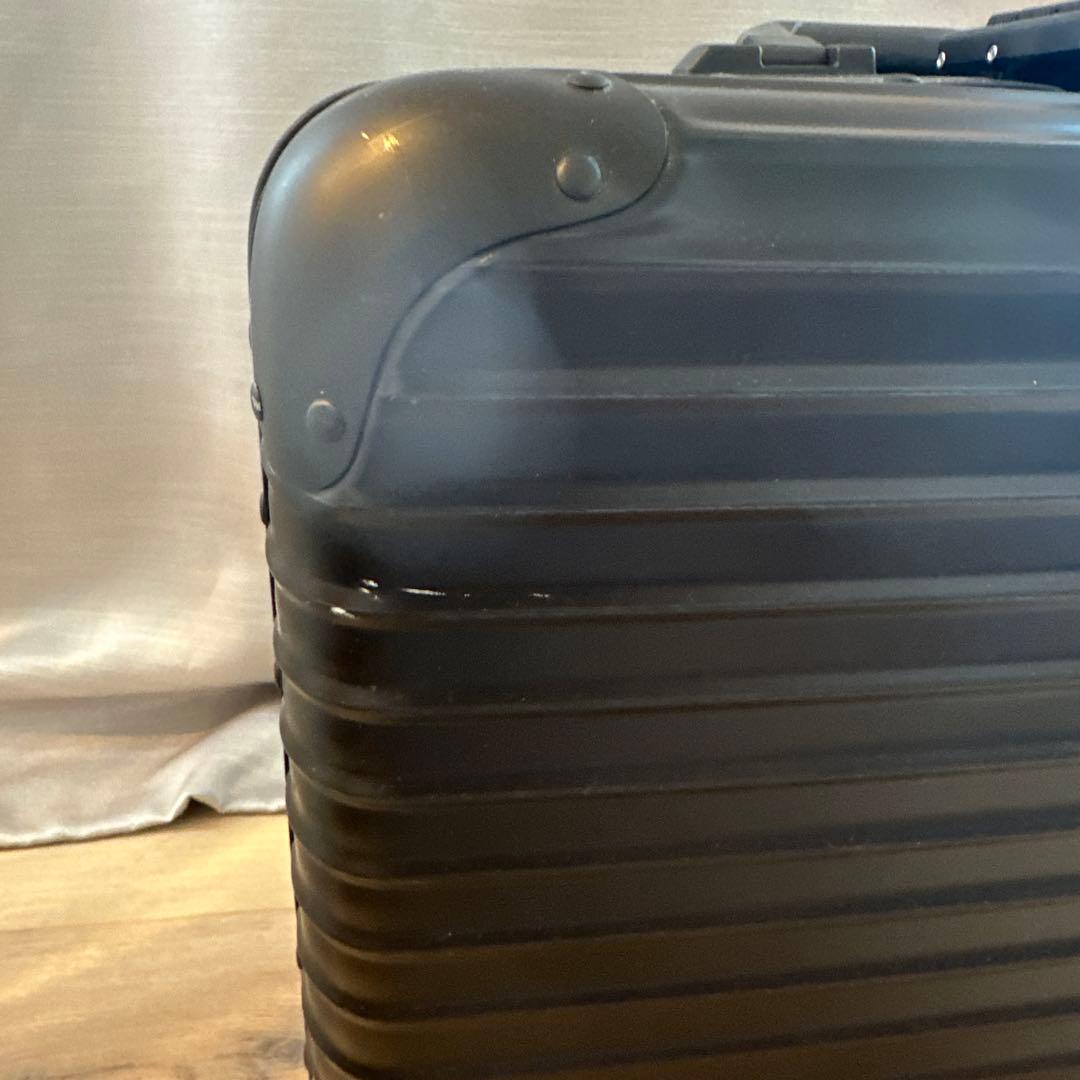 RIMOWA リモワ　トパーズステルスビジネストローリー 2輪 28L