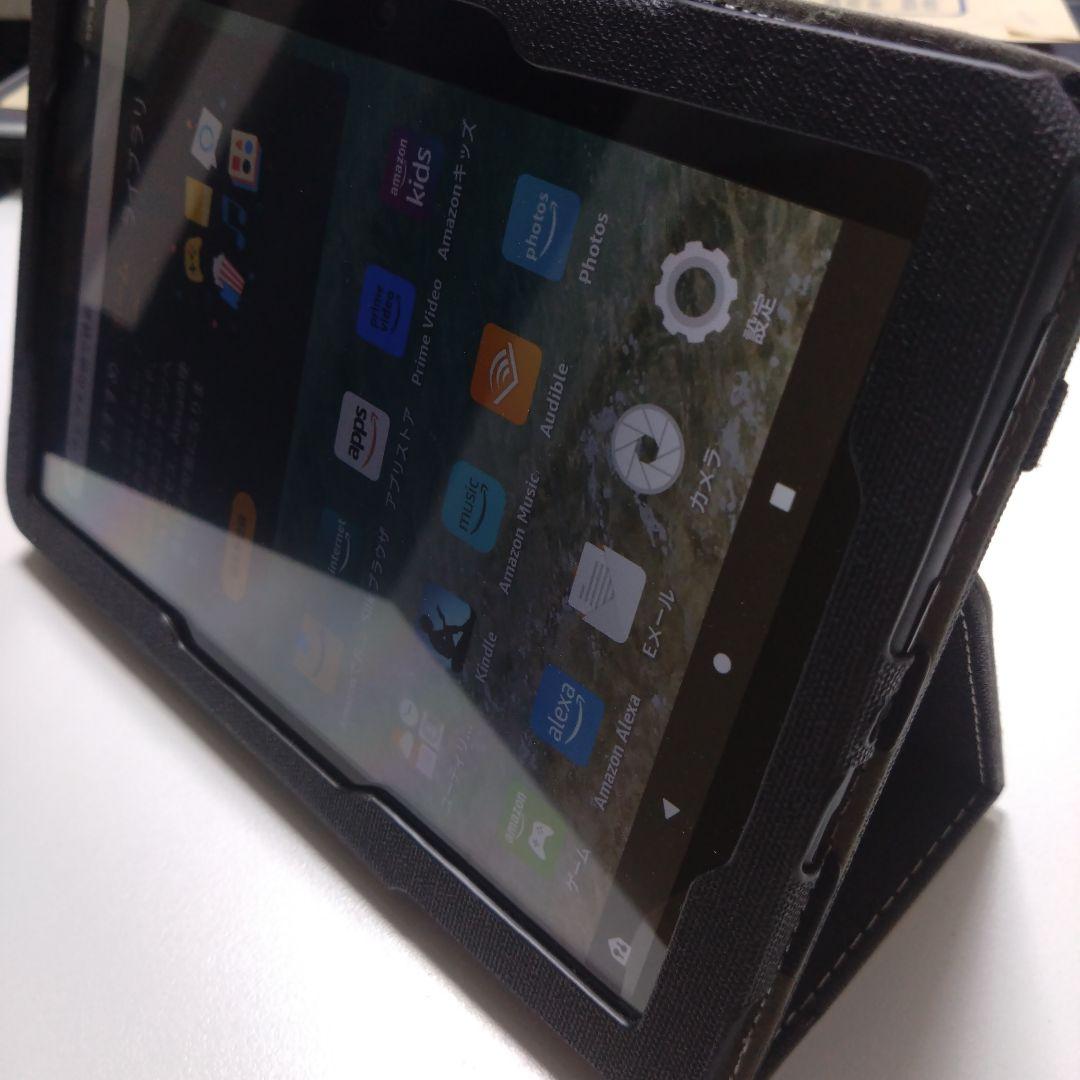 美品 カバー付Amazon Fire HD 8 (第10世代) 32GB
