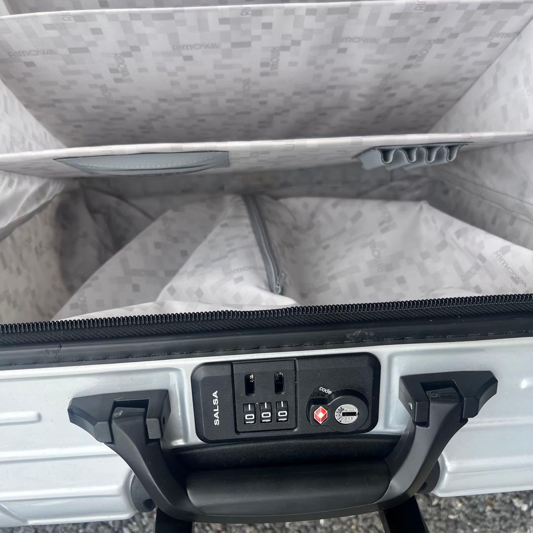 【美品】リモワ　サルサ　ビジネストローリー　機内持込可　TSA搭載 23L