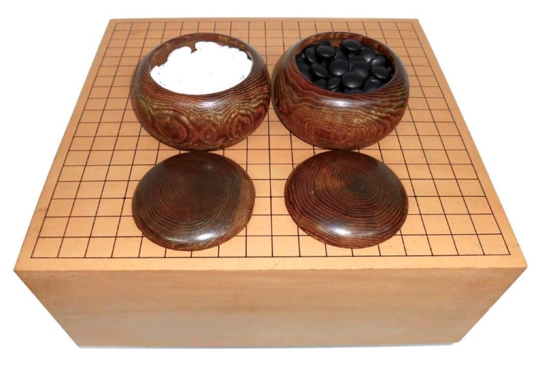 定価13万 新榧 囲碁 脚付碁盤 19路盤 六寸 へそ 新かや 碁石・碁笥付