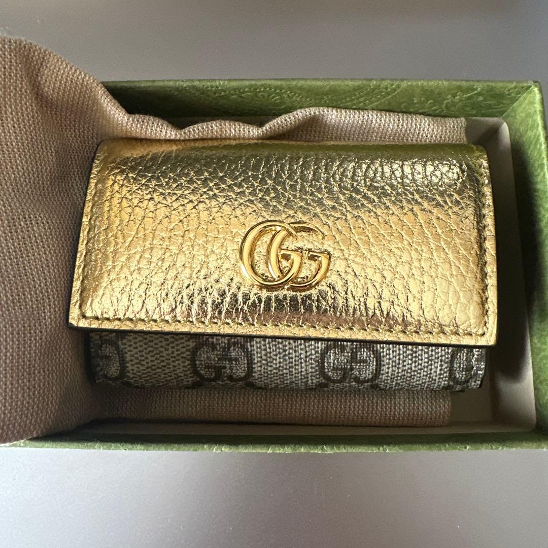 グッチ キーケース GUCCI マーモント ゴールド