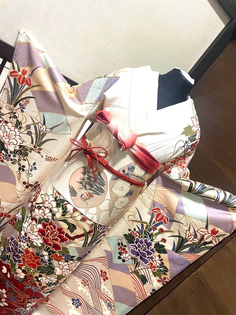 振袖フルセット6点サイズM〜Ｌ駒刺繍　流水鴛鴦花文　金彩　正絹