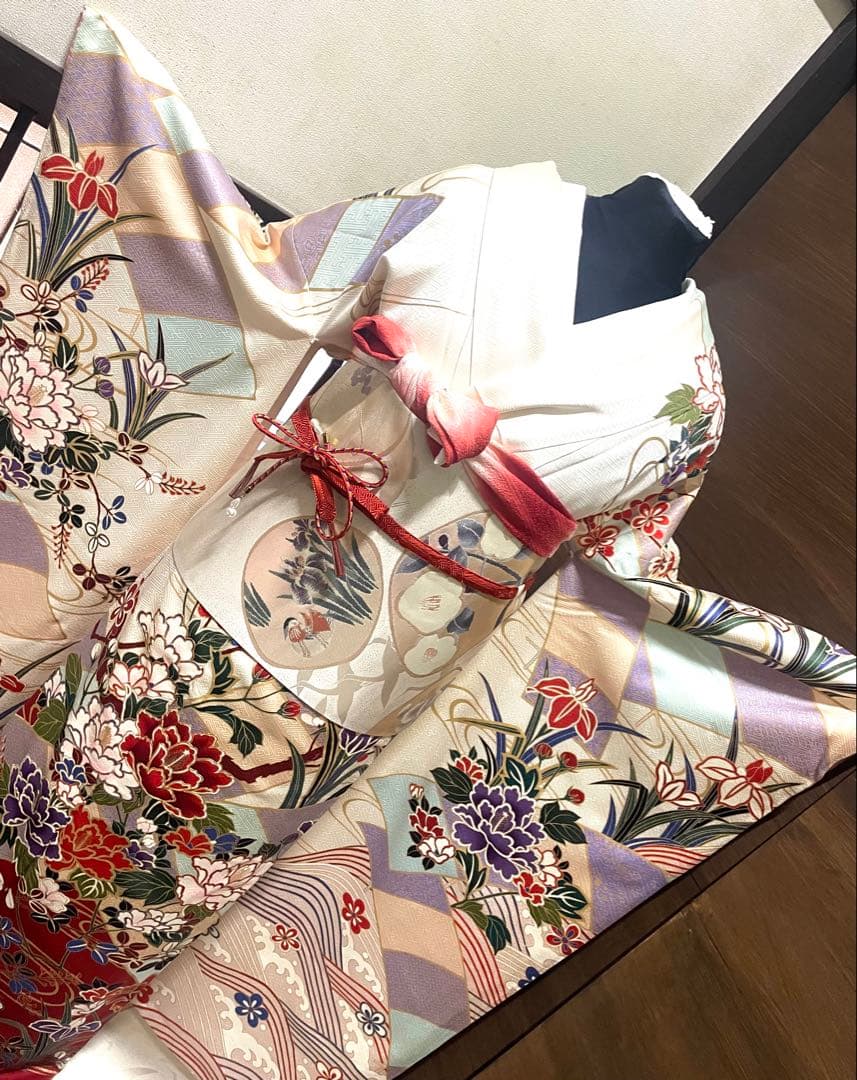 振袖フルセット6点サイズM〜Ｌ駒刺繍　流水鴛鴦花文　金彩　正絹