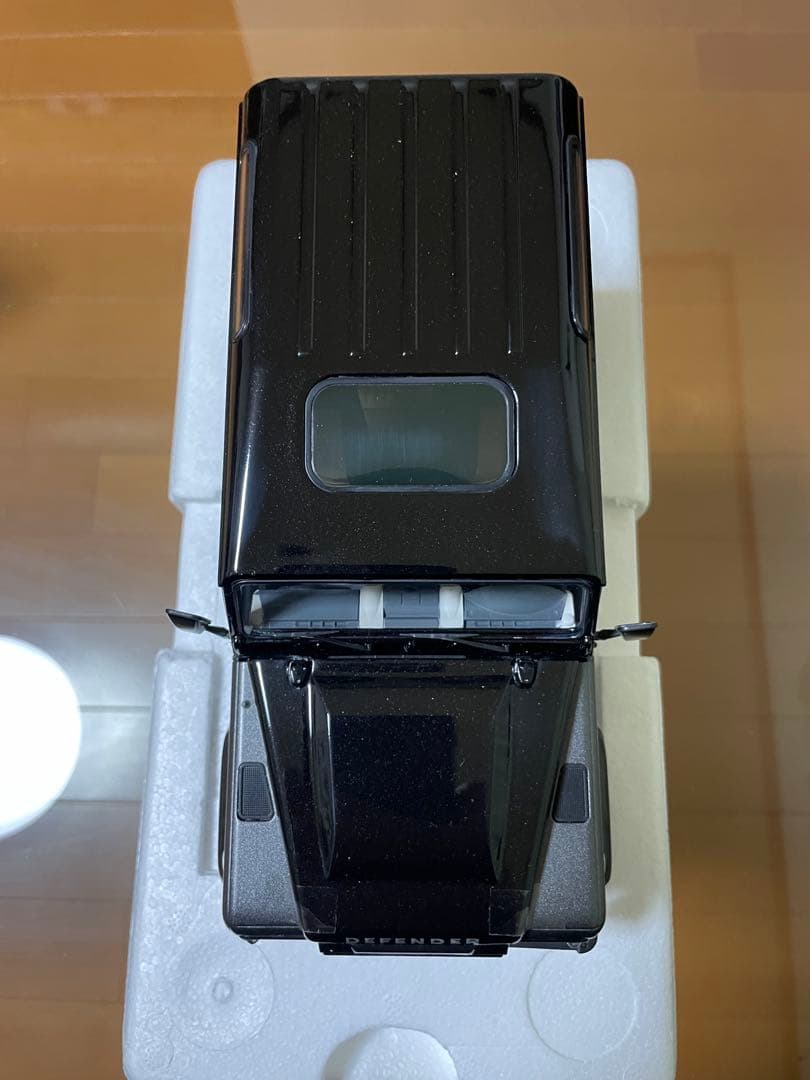 価格変更1/18 京商ランドローバー ディフェンダー90 オートバイオグラフィー