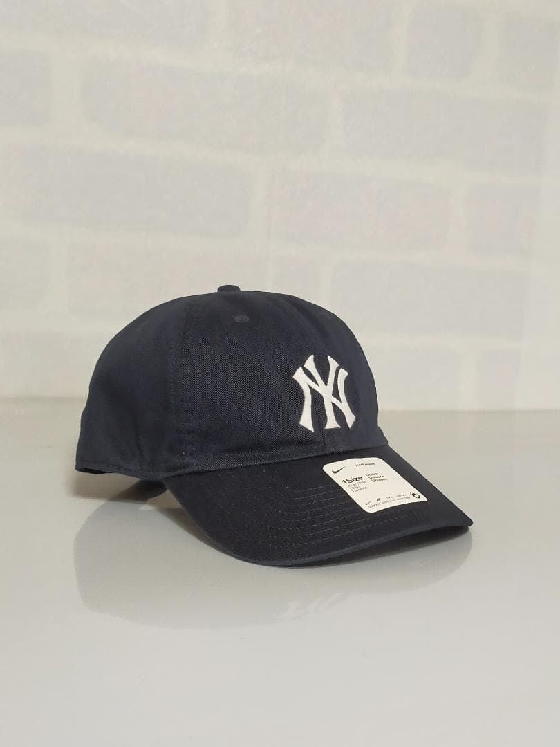 NIKE ニューヨーク・ヤンキース　Heritage86　ネイビー＆ホワイトロゴ