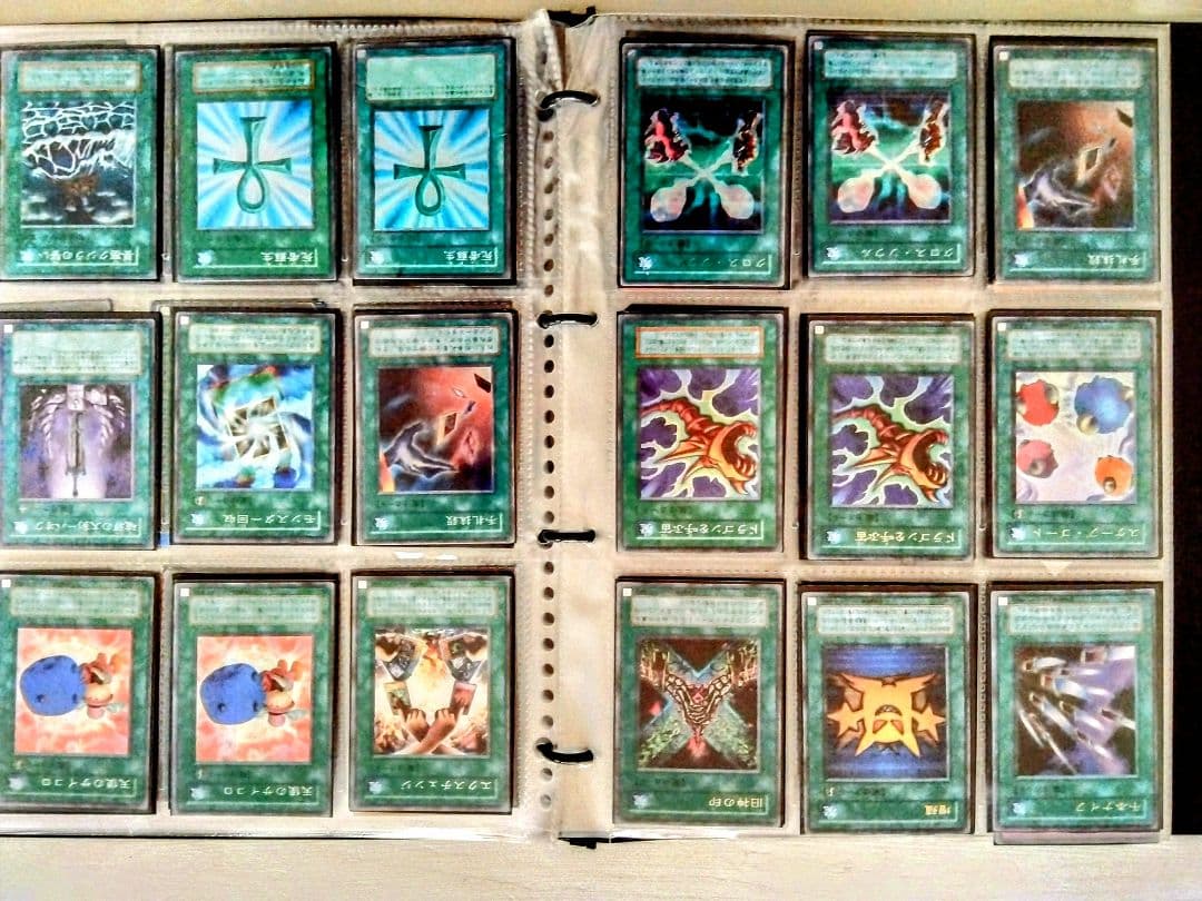 遊戯王カード引退品 まとめ売り♥1800枚以上♥