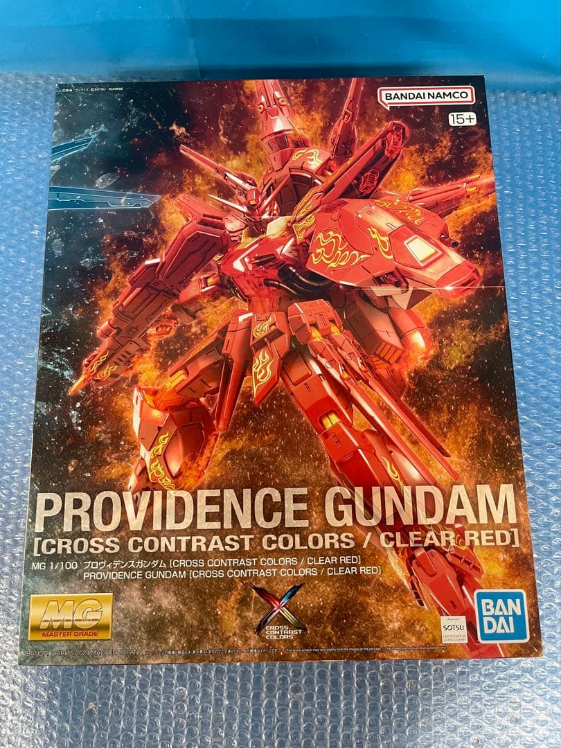 MG 1/100 プロヴィデンスガンダムCROSS CONTRASTCOLORS