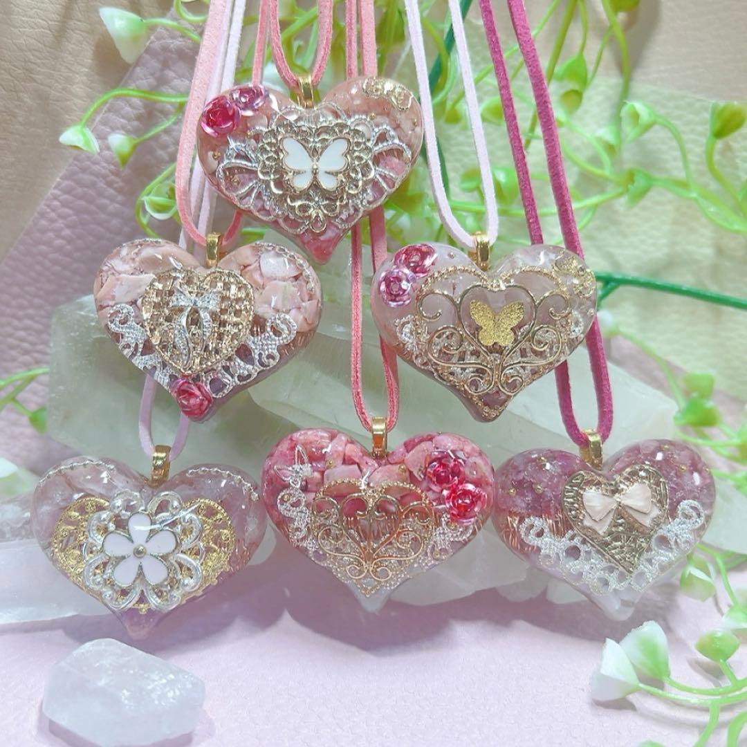 癒しのオルゴナイト❤️ピンクオパール＋アメジストのハート型♡