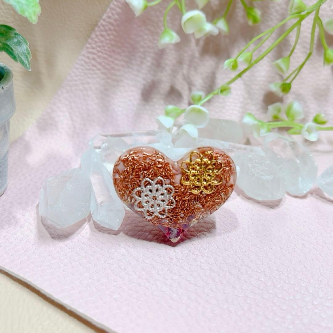 癒しのオルゴナイト❤️ピンクオパール＋アメジストのハート型♡