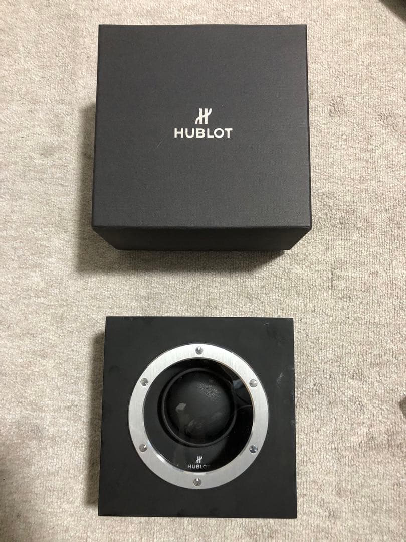 HUBLOT クラシックフュージョン チタニウムブラックシャイニー 日本限定