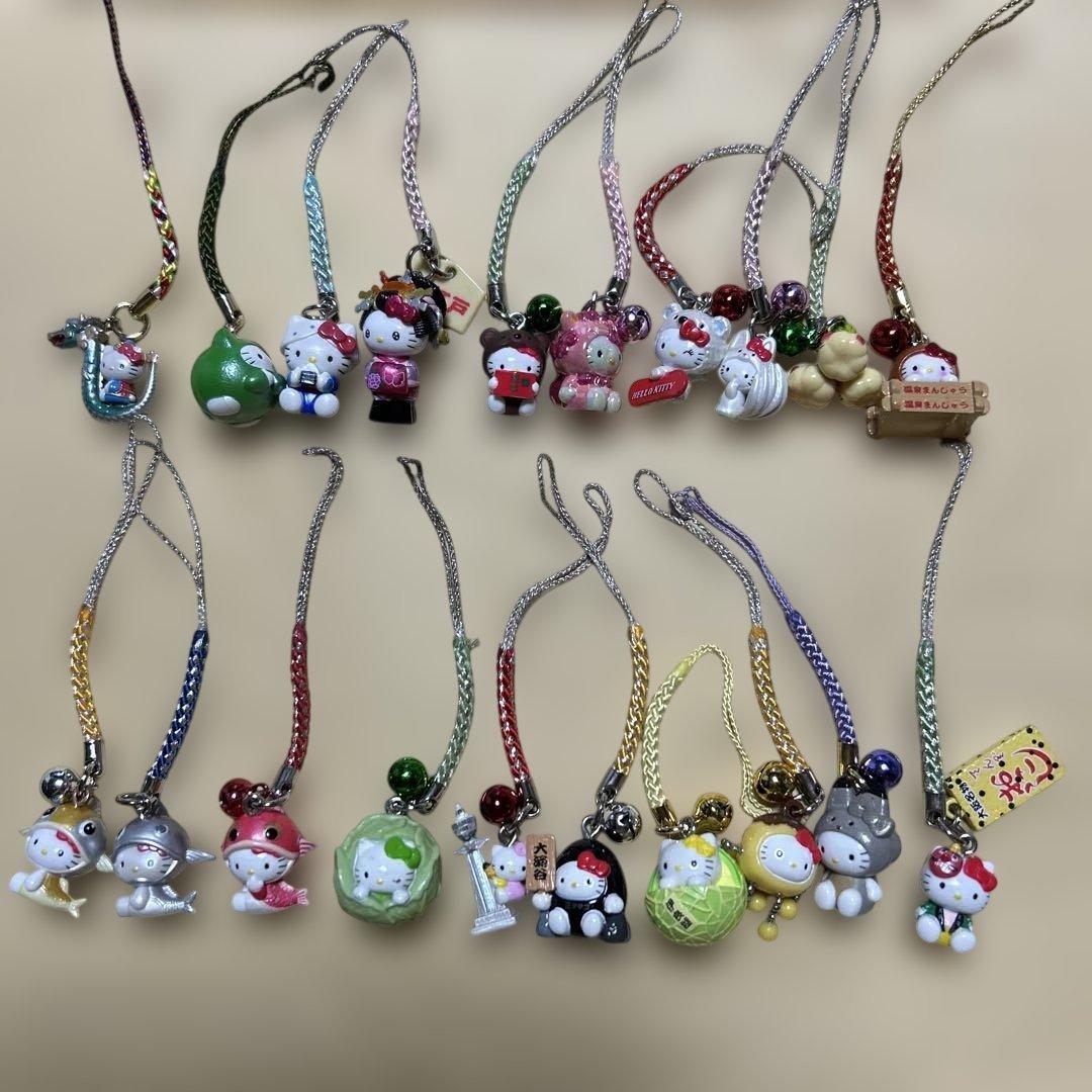 ご当地キティ　中古品色々20個