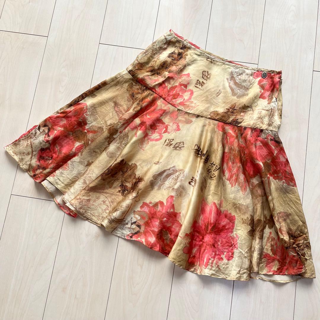 galliano ガリアーノ シルクスカート 花柄 漢字 総柄