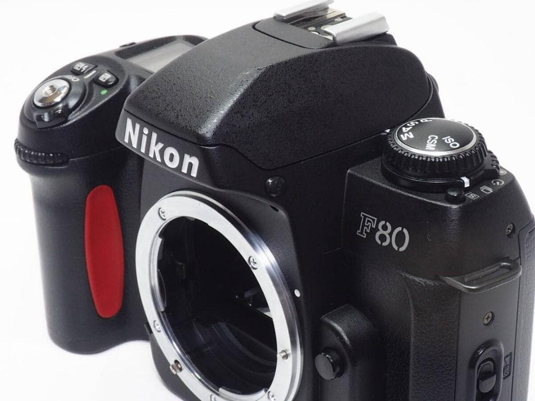 ■美品■ Nikon F80D ボディ 《 動作光学良好 》 #03111651