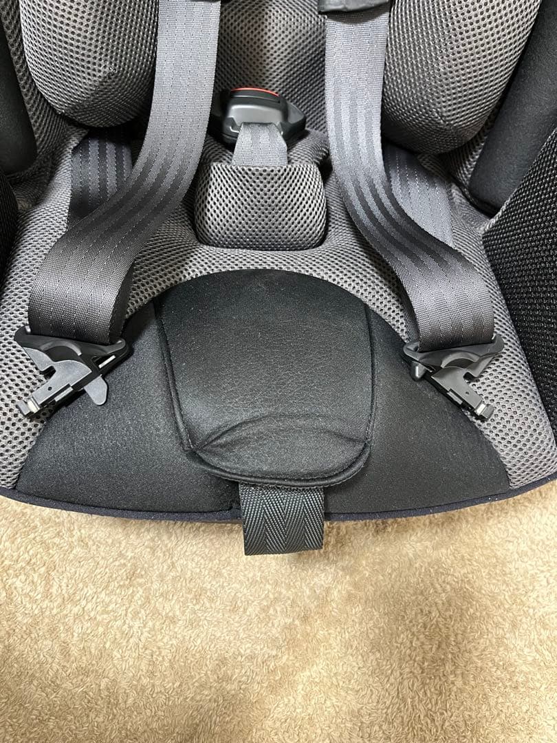 Aprica ジュニアシート フォームフィット ISOFIX 360 セーフティ
