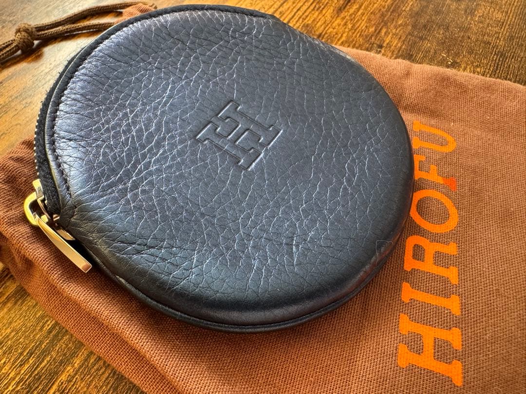 HIROFU オールレザー 円形 ケース ブルー ほぼ未使用