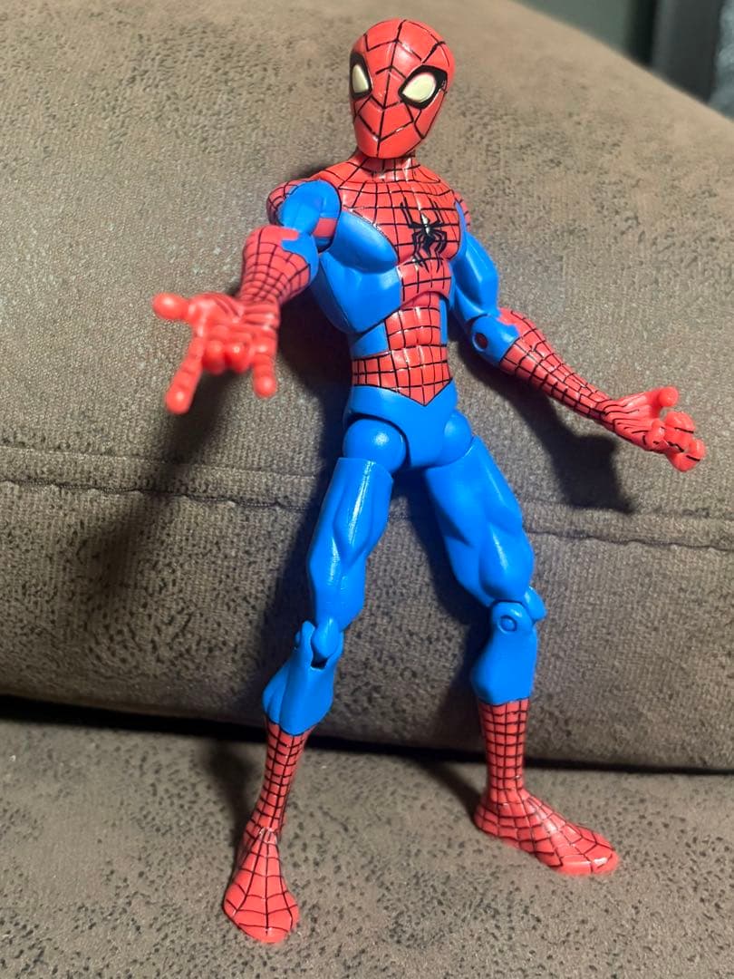 入手困難　ハズブロ　スペクタキュラースパイダーマン