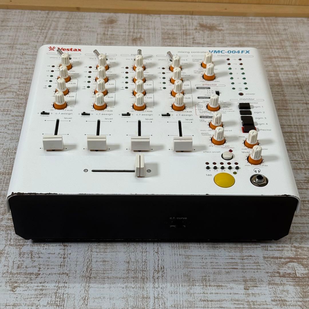 【DJミキサー】Vestax VMC-004 FX ジャンク　本体のみ