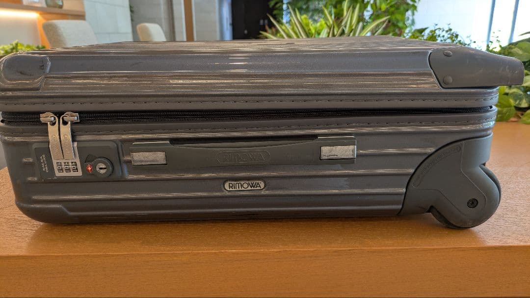 RIMOWA SALSA　DELUXE　 キャリーケース　2ウィール